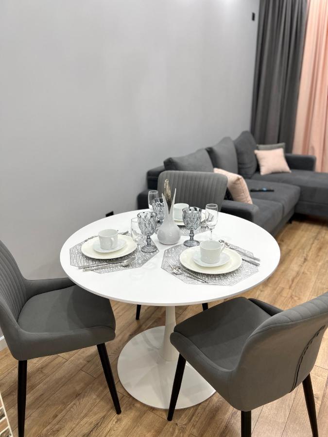 Атлант Жк Apartment Almaty Exterior photo